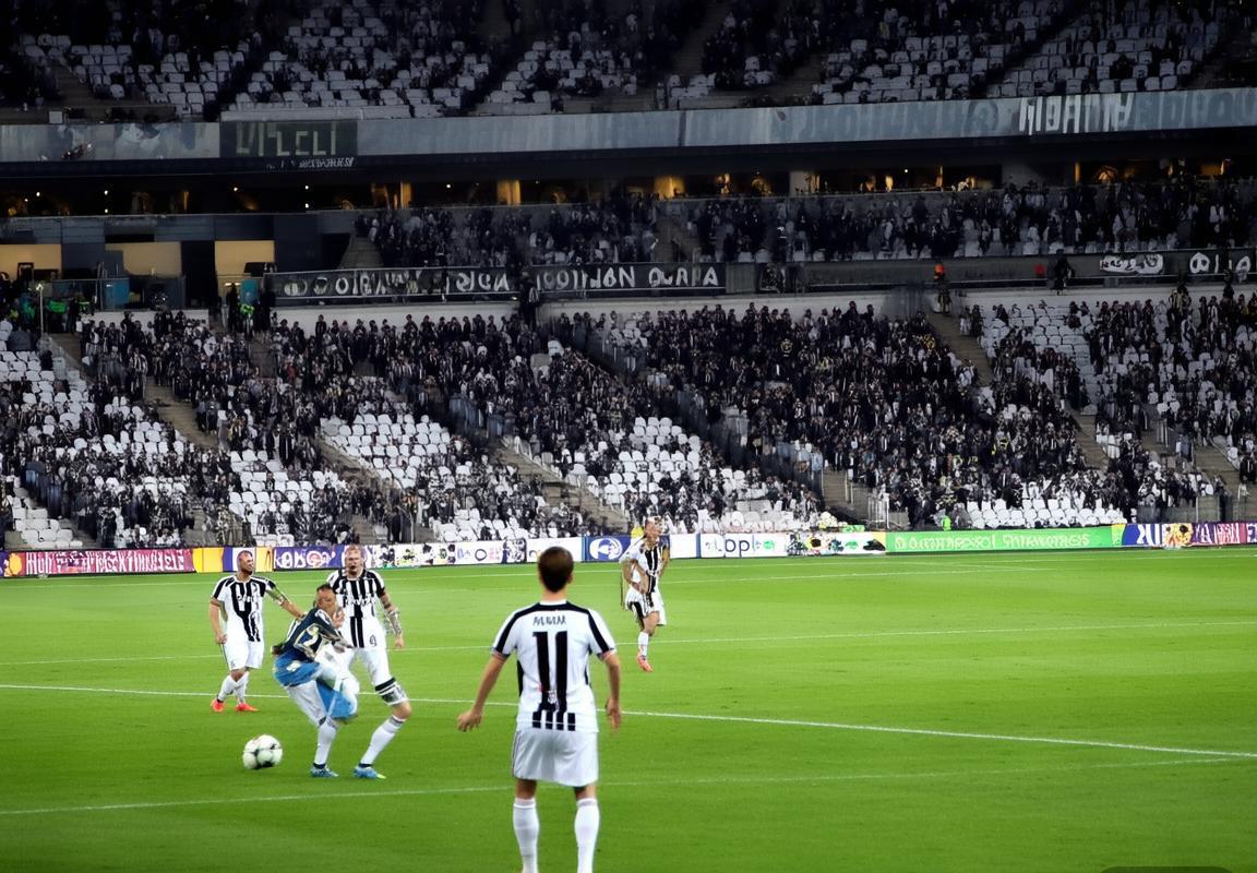 尤文图斯欧冠关键战主场迎战保级队卡利亚里，主场优势能否助斑马军团全取三分？